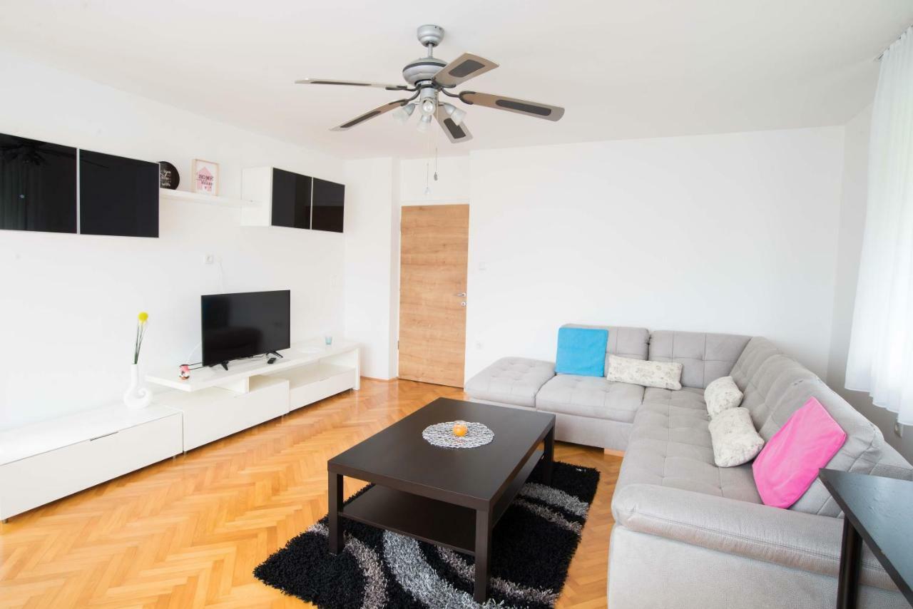 Apartma Ela Блед Екстериор снимка